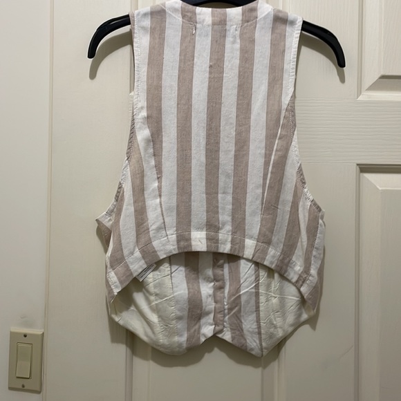 Urban Outfitters striped vest (sz m) - Picture 8 of 8